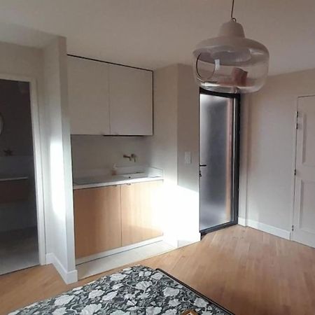 Joli Studio Avec Stationnement Gratuit Dans La Rue Apartment Le Mans Exterior foto